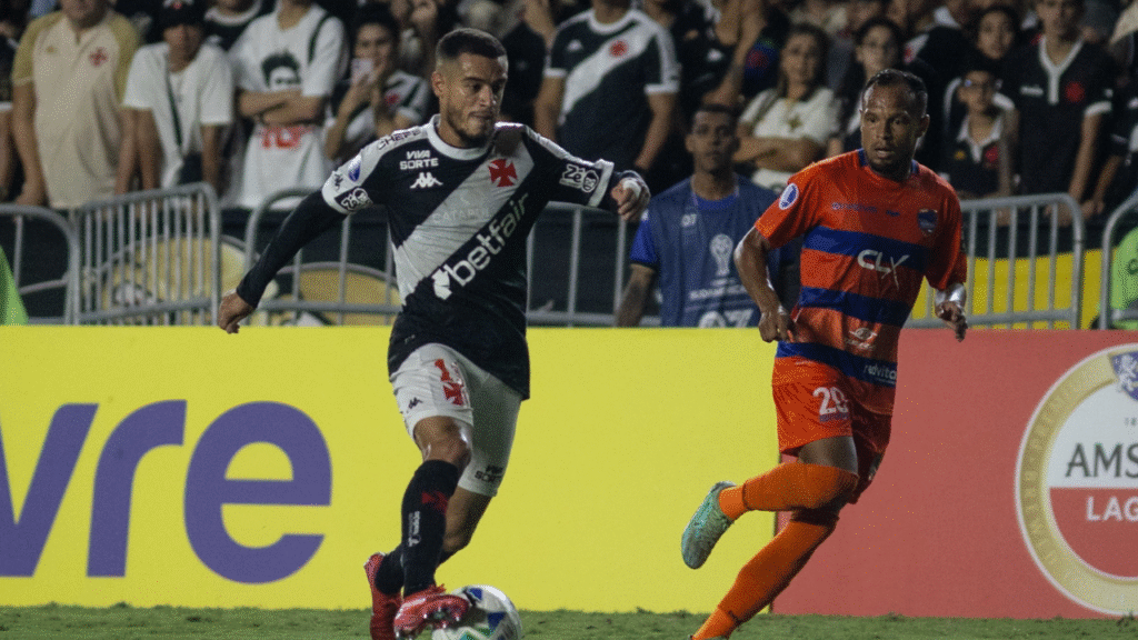 Vasco x Puerto Cabello em São Januário - Foto: Dikran Sahagian/Vasco