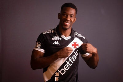 Carlos Cuesta